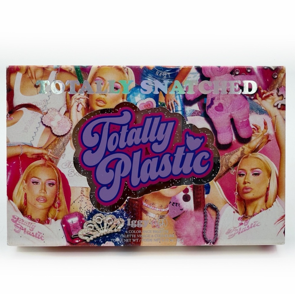 BH Cosmetics Iggy Azalea Totally Snatched Contour Palette Highlighter Blush Gift